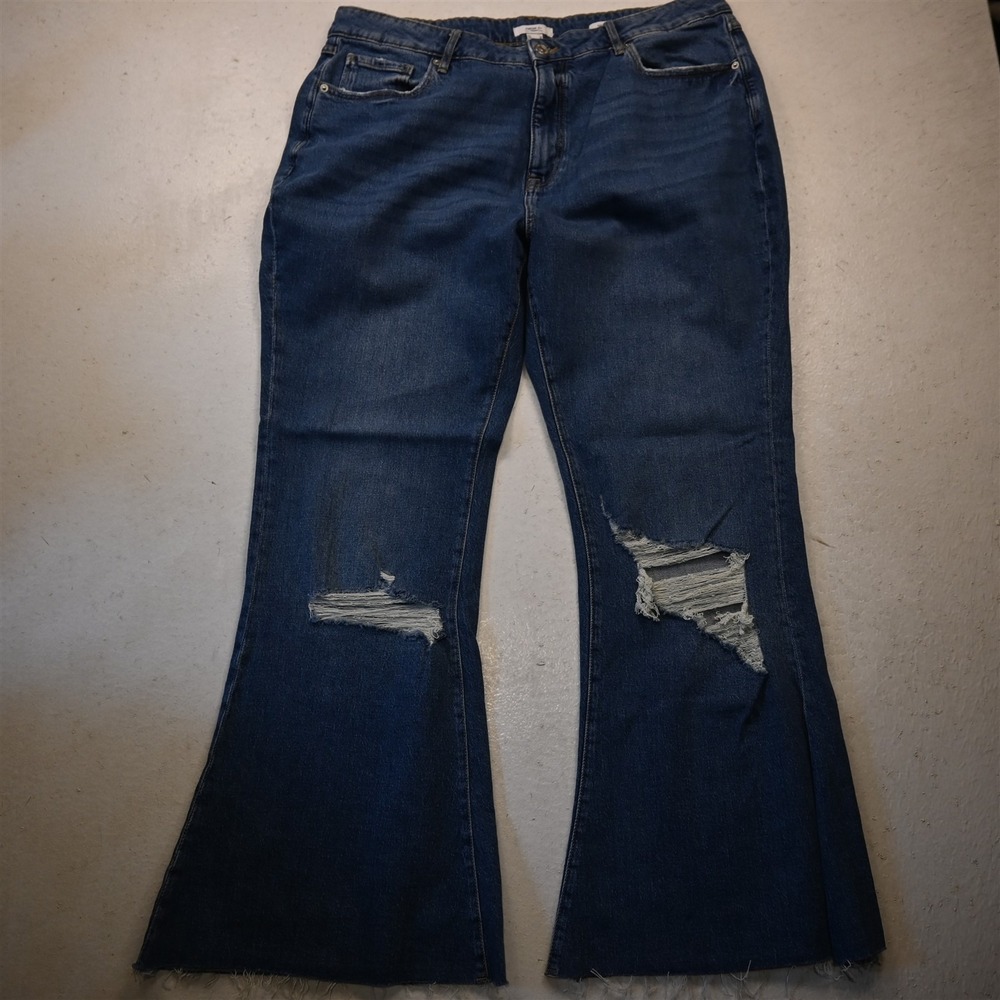 FOREVER 21 14 High Rise Flare Raw Hem Medium Stretch Denim Womens Jeans
